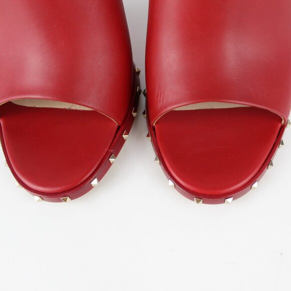 NEW VALENTINO GARAVANI Runway Rockstud Sandals - Picture 9 of 16